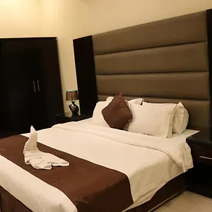 *** فندق Manazel Maali Suites أجنحة معالي المملكة العربية السعودية